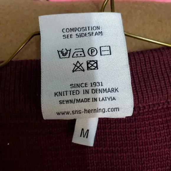 S.N.S. Herning Fisherman Knit Burgandy Size M - Picture 4 of 8